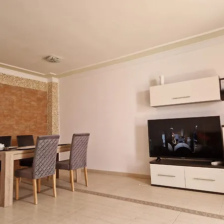 Lomada Hébergement de vacances *